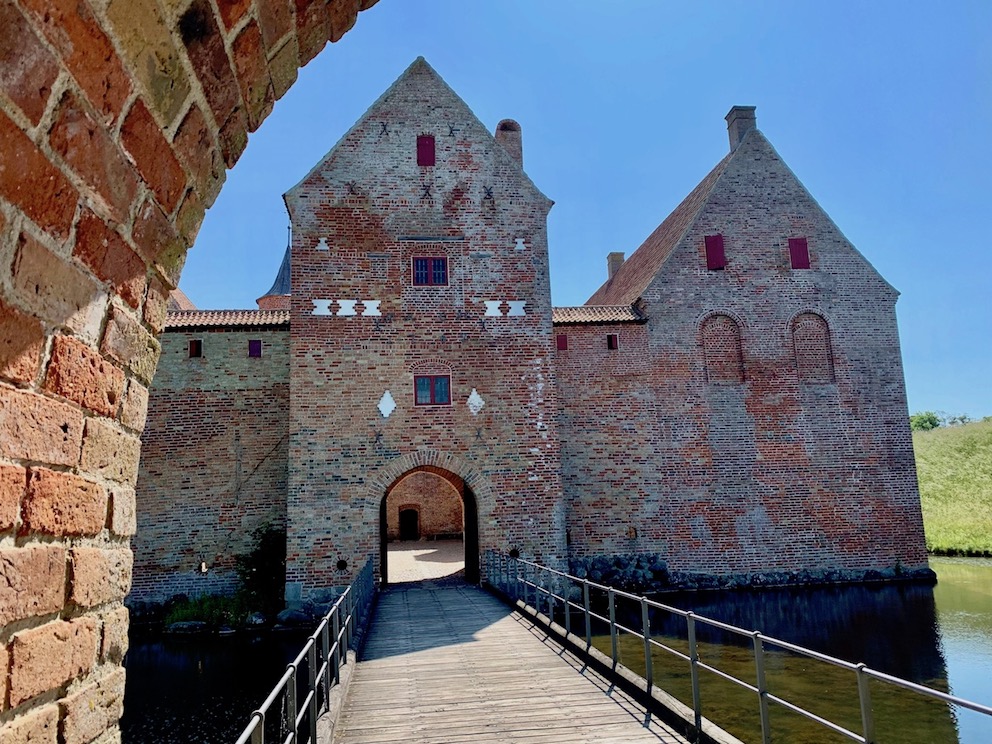 Die Burg Sp&oslash;ttrup, &auml;ltester Herrensitz in D&auml;nemark