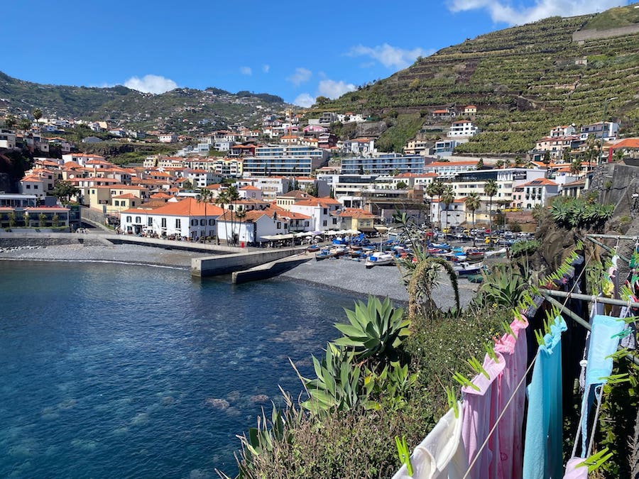 Der Hafen von C&acirc;mara de Lobos