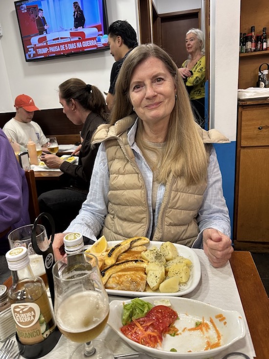 &bdquo;Espada com banana&ldquo; &ndash; schwarzer Degenfisch mit gebratener Banane