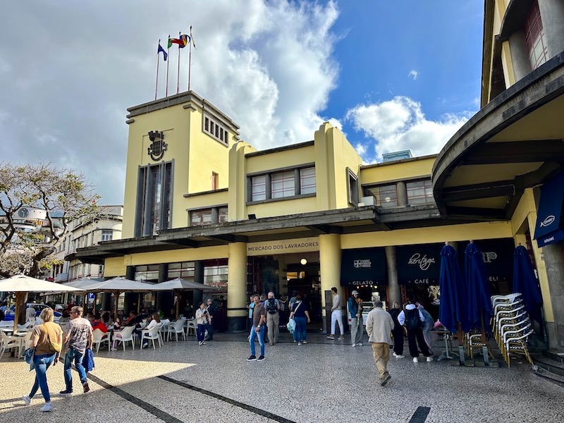 Die Markthalle Mercado dos Lavradores