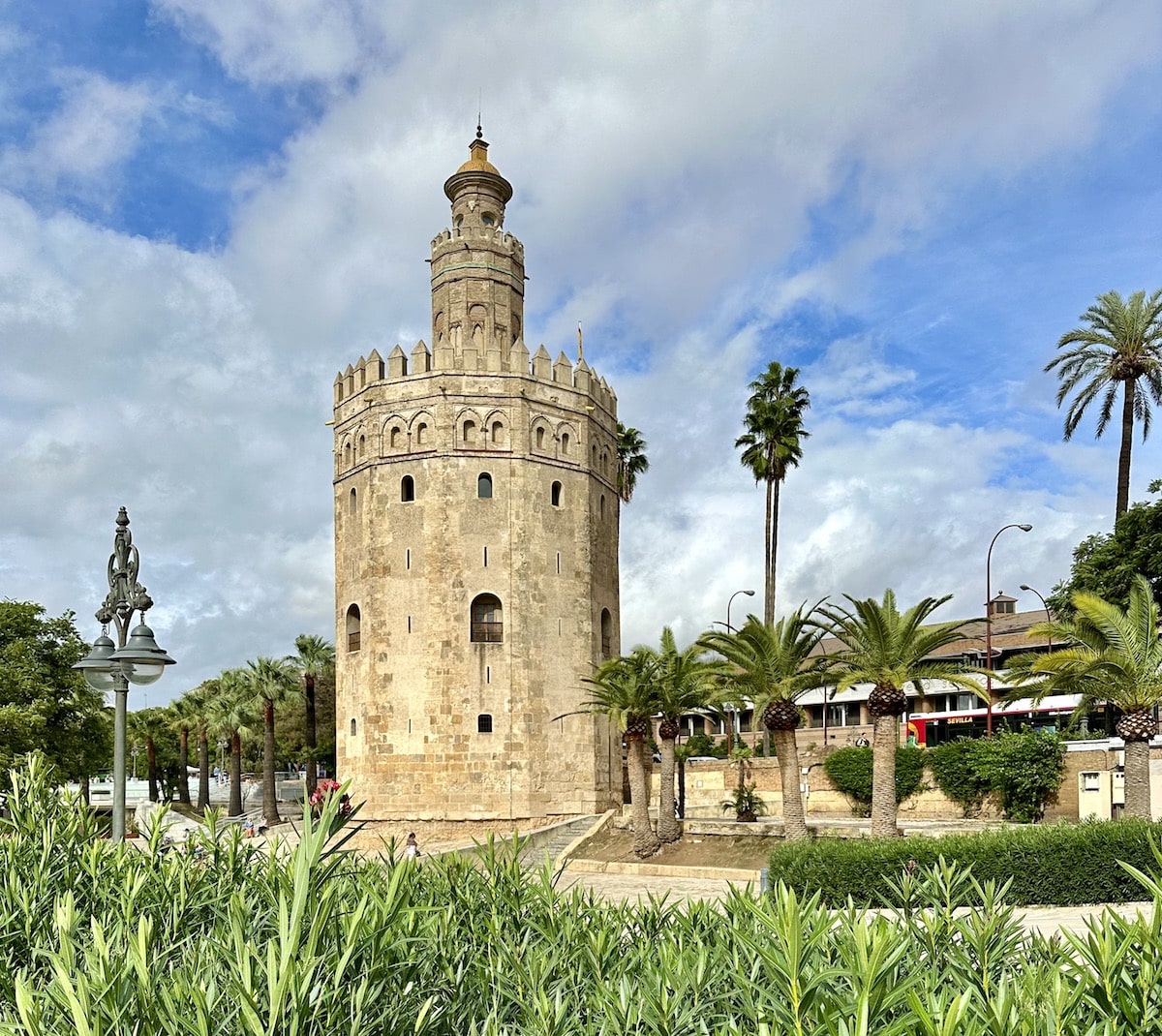 Tag 22: Der Torre del Oro in Sevilla