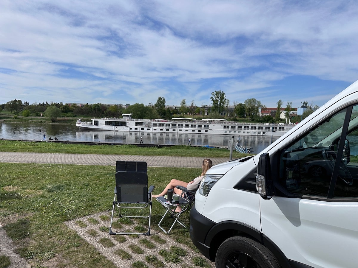 Pirna: unser Standplatz mit Blick auf die Elbe