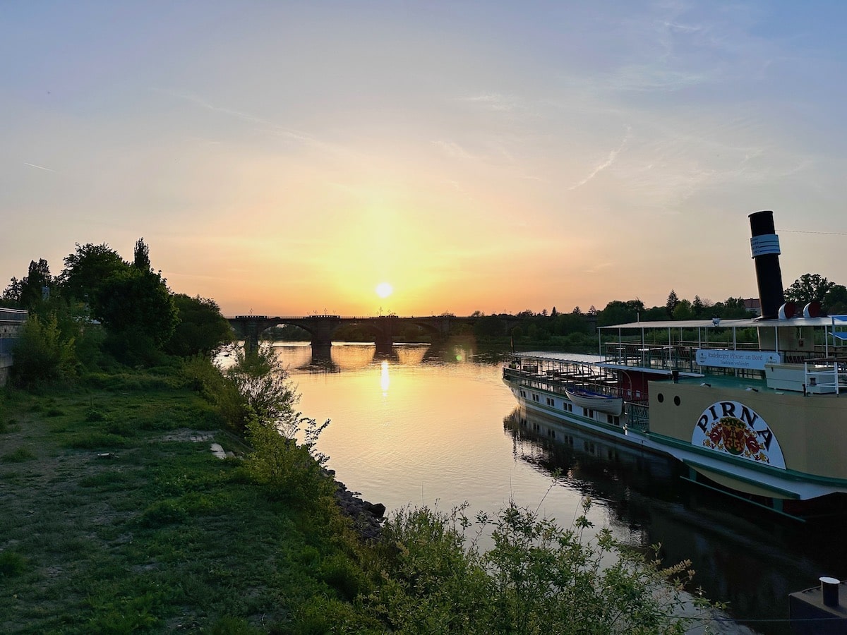 Abendstimmung an der Elbe